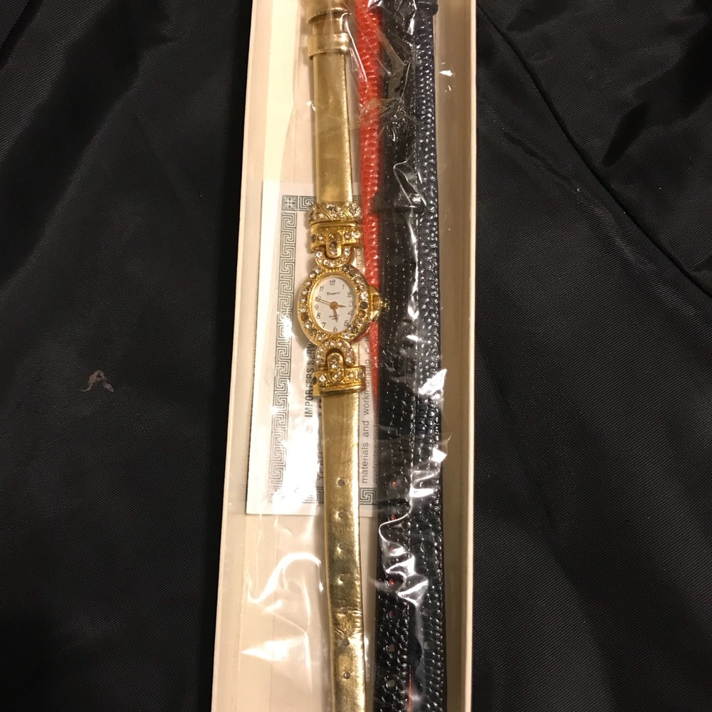 Watch - Picture 5 of 5